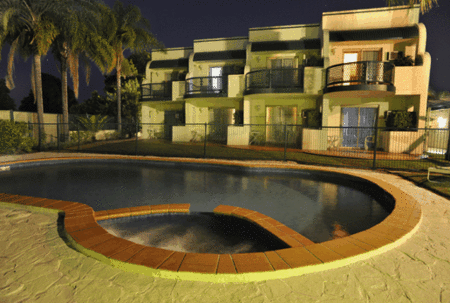 McNevins Maryborough Motel - Accommodation VIC
