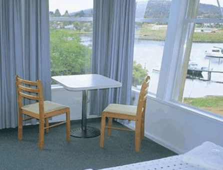 Leisure Inns Waterfront Lodge - Accommodation VIC 1
