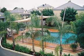 Bridges On Meninya Motel & Apartments - Accommodation VIC 0