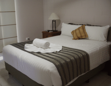 Apartments @ Toolooa Gardens Motel - Accommodation VIC 1
