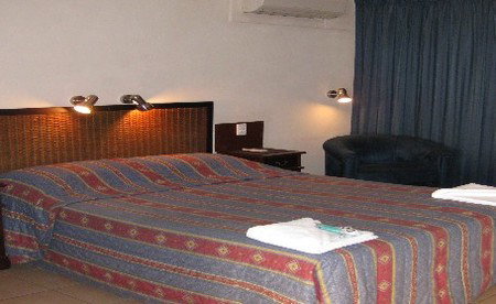 Endeavour Inn Emu Park - Accommodation VIC 0