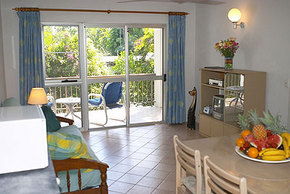 Clifton Sands Apartments - Accommodation VIC 3