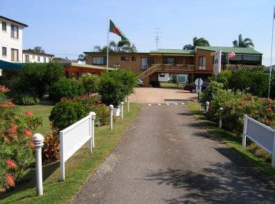 Lake Front Motel - Accommodation VIC 1
