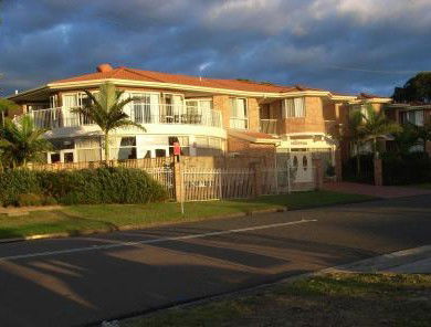 Lake Haven Motor Inn - Accommodation VIC 0