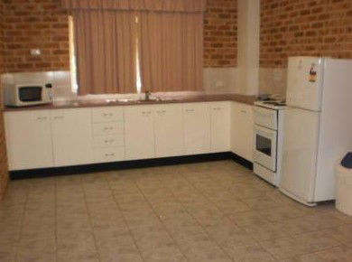 Lake Haven Motor Inn - Accommodation VIC 2
