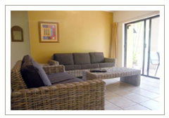 Nautilus Holiday Apartments - Accommodation VIC 3