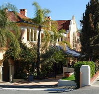 Captain Stirling Hotel - Accommodation VIC