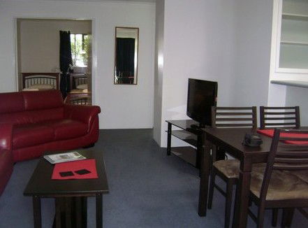 Weyba Gardens Resort - Accommodation VIC 4