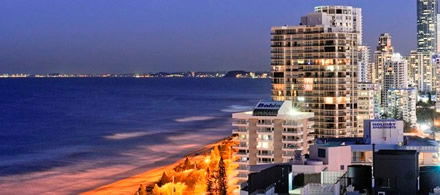 Capricorn One Holiday Apartments - Accommodation VIC 4