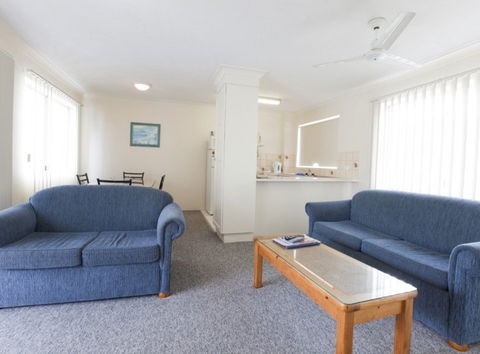 Mardi Gras Apartments - Accommodation VIC 4
