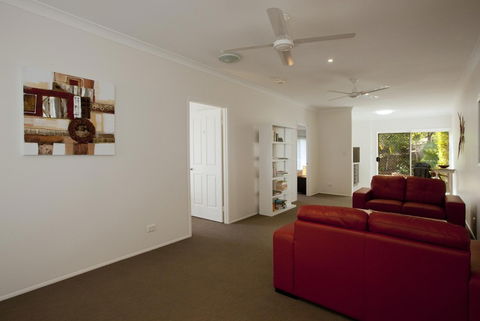 Mt Coolum Retreat - Accommodation VIC 1
