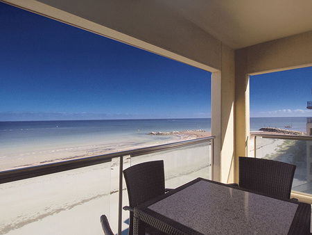 Oaks Plaza Pier - Accommodation VIC 4