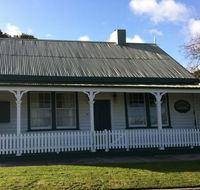 Ben Hyron's Cottage - Accommodation VIC