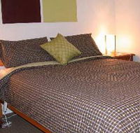 Plumtree Cottage - Accommodation VIC