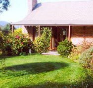 Canowindra Cottage - Accommodation VIC