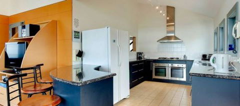 Phillip Island Waterfront House - Accommodation VIC 5