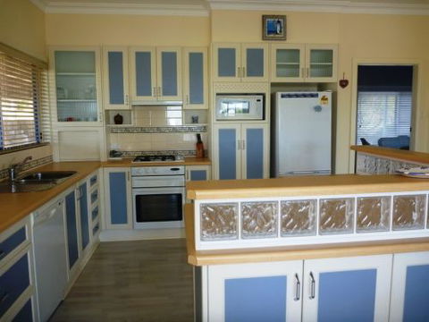 Hedgehog House - Accommodation VIC 2