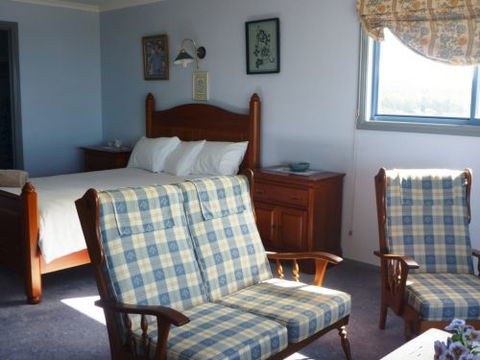 Hedgehog House - Accommodation VIC 7