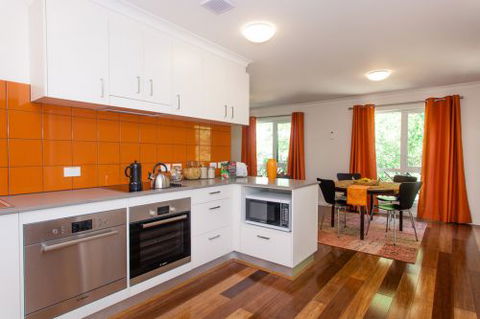 One Of A Kind Apartments - Accommodation VIC 5