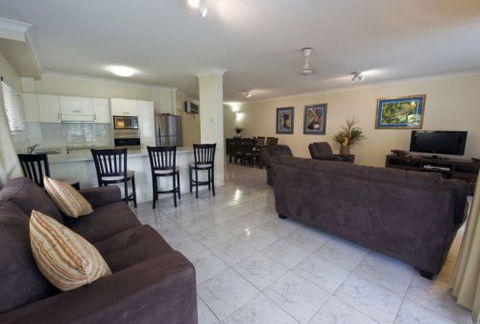 Costa Royale Trinity Beach  - Accommodation VIC 2