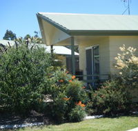 Pepper Tree Cabins - Accommodation VIC