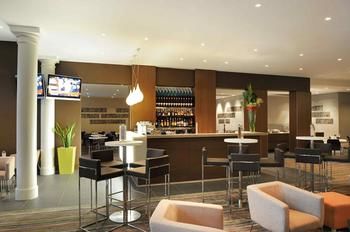Novotel Sydney Central - Accommodation VIC 68