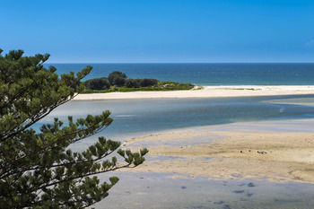 Oaks Waterfront Resort - The Entrance - Accommodation VIC 39