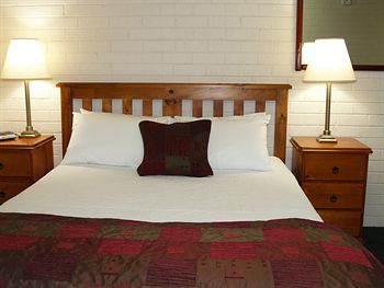 Pigeon House Motor Inn - Accommodation VIC 9