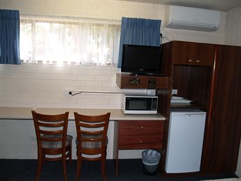 Pigeon House Motor Inn - Accommodation VIC 11