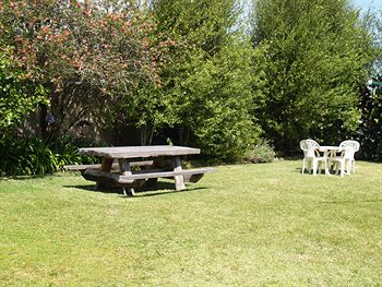 Pigeon House Motor Inn - Accommodation VIC 19