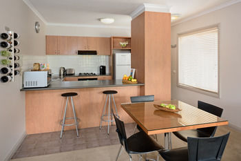 Ringwood Royale - Accommodation VIC 16