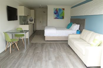 Terrigal Pacific Coastal Retreat - Accommodation VIC 2