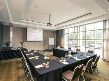 Mercure Sydney Parramatta - Accommodation VIC 9