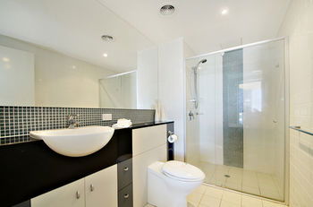 Pumicestone Blue - Accommodation VIC 10