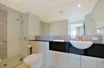 Pumicestone Blue - Accommodation VIC 11