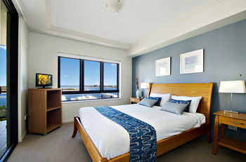 Pumicestone Blue - Accommodation VIC 17