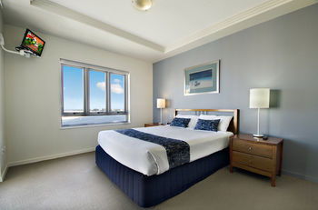 Pumicestone Blue - Accommodation VIC 19