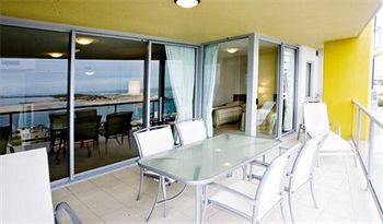 Pumicestone Blue - Accommodation VIC 4