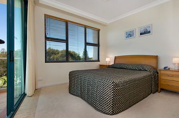 Santorini Twin Waters - Accommodation VIC 36