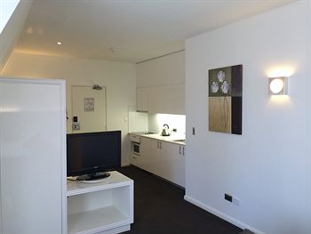 Morgans Boutique Hotel - Accommodation VIC 8