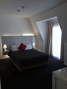 Morgans Boutique Hotel - Accommodation VIC 10