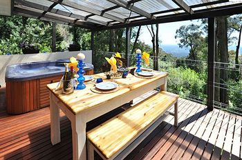 Holly Lodge - Accommodation VIC 29