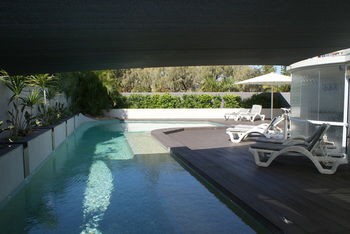 Beachside Resort - Kawana Waters - Accommodation VIC 15