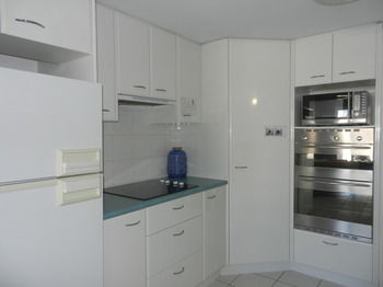 Beachside Resort - Kawana Waters - Accommodation VIC 30