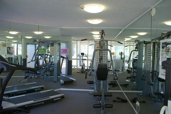 Beachside Resort - Kawana Waters - Accommodation VIC 45