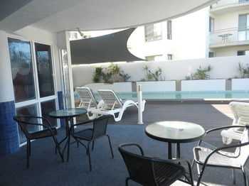 Beachside Resort - Kawana Waters - Accommodation VIC 55
