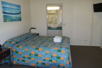 Beachside Resort - Kawana Waters - Accommodation VIC 59