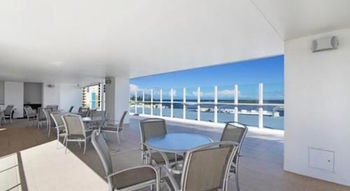 OVR Caloundra - Accommodation VIC 9