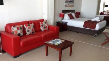 OVR Caloundra - Accommodation VIC 14