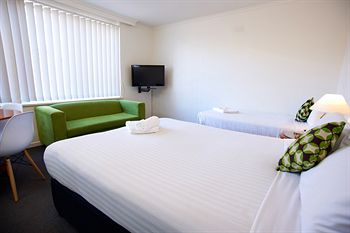 City Edge Serviced Apartments East Melbourne - Accommodation VIC 4